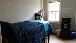Allen Hall double room with fridge and desk